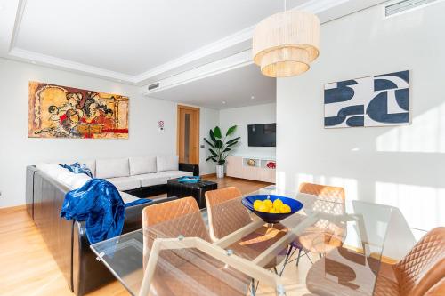 COSTA DEL SOL LUXURY APARTMENT With AMAZING SEA VIEWS