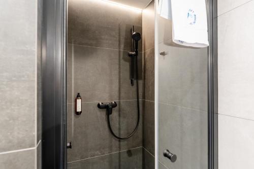 Ένα μπάνιο στο LOFT MARINE Green Port Basen & Sauny & fitness nielimitowany dostęp