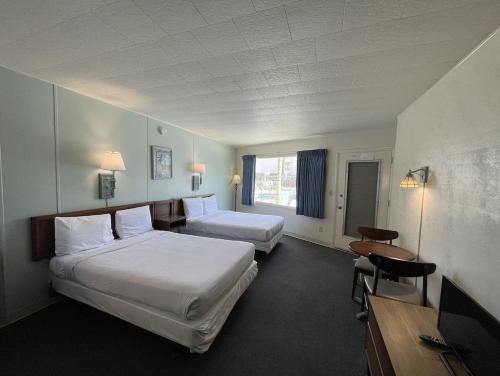 Postel nebo postele na pokoji v ubytování Bel Air Motel Wildwood Crest Beach