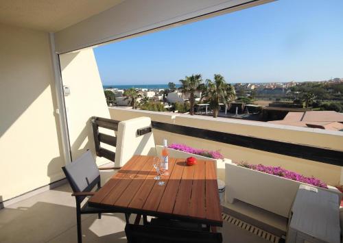 Μπαλκόνι ή βεράντα στο Coursive Port Nature 4, Vue Mer, Face au Waiki - Village Naturiste Cap D'Agde