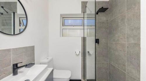 Ένα μπάνιο στο Greenpoint Haven