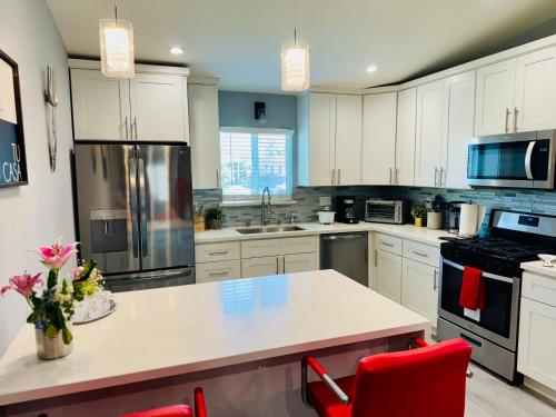 莫雷诺谷Beautiful Stay in Moreno Valley - Close to parks的相册照片