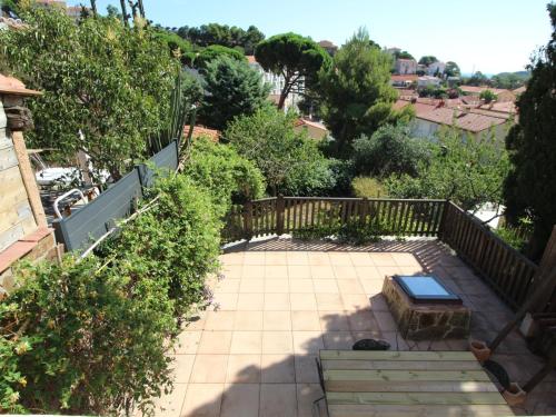 Maison individuelle avec jardin pour 6 personnes près du centre-ville - FR-1-309-189