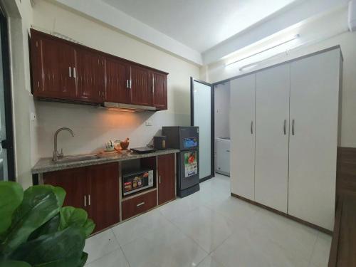 Η κουζίνα ή μικρή κουζίνα στο The Little'N Homestay Ha Noi 59