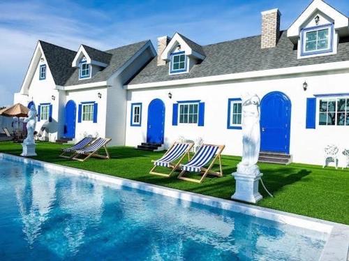 Ban Tao ThanBritishhillresort สัตหีบ บางเสร่ ช่องเเสมสาร的相册照片