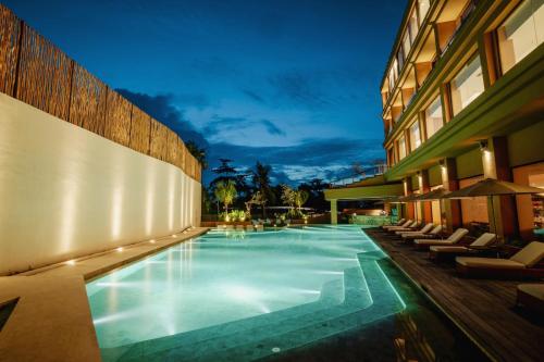 Bazén v ubytování Noema Resort Pererenan nebo v jeho okolí