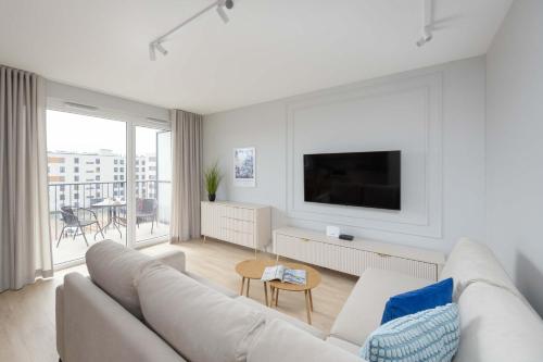 Foto Spacious Apartment with Parking on Grochów by Noclegi Renters 2