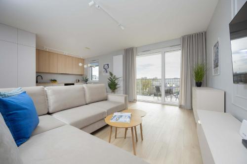 Foto Spacious Apartment with Parking on Grochów by Noclegi Renters 5