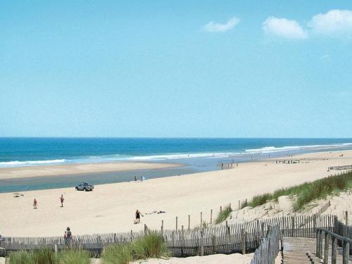 Bel appartement à 100 m de la plage