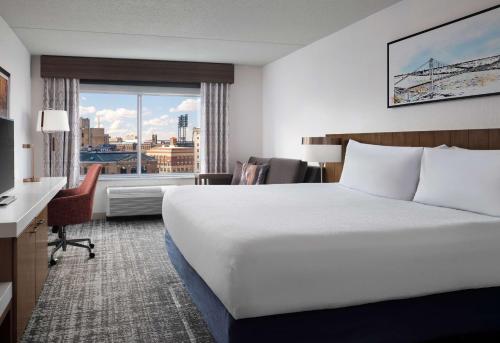 Hilton Garden Inn Detroit Downtown Image