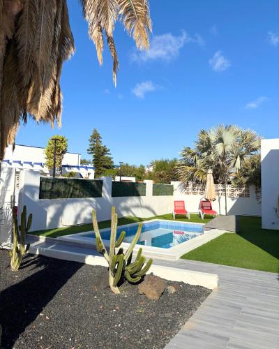 BeachFront Villa - La Casa del Mar