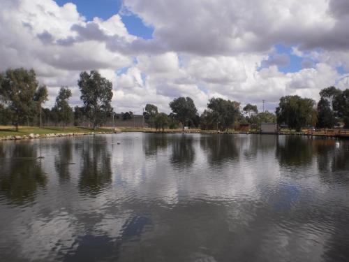 Vista de un río cerca de este camping resort
