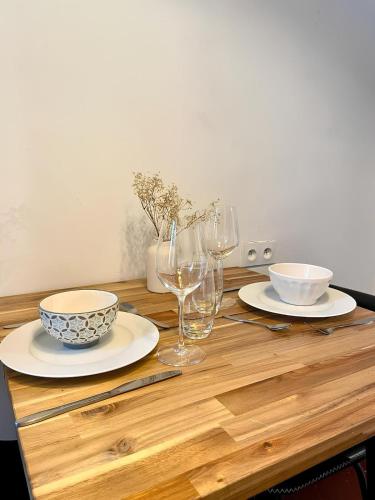 Photo de la galerie de l'établissement Le Laurier’ T3 of 63 m2 - Toulon Champs de Mars, à Toulon