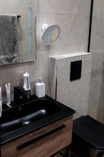 Loutraki Lovely Studio