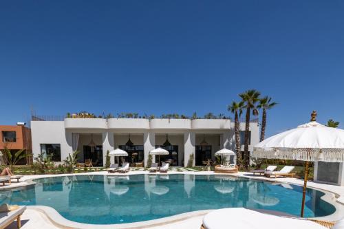 Bazén v ubytování Yin Hotel & Spa nebo v jeho okolí