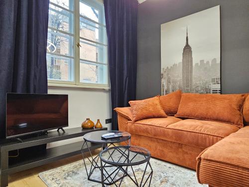 Urban Comfort - Central 1BDR near Vitoshka & NDK by Flat Mаnager