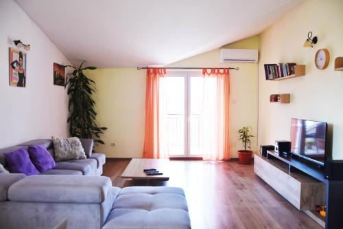 Apartman Branka- Sea view