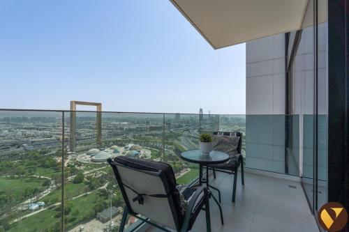 Vogue Vacation Homes, Al Wasl 1 Residences Near Zabeel Park and World Trade Centre, Two Bedroom Apartment with Balcony and Dubai Frame, Access to all Amenities, Walkable to Max Fashion Metro Station