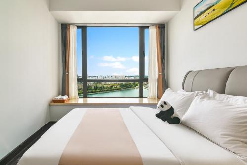 R&F Princess Cove Seine Region by FUJU with Seaview at JB City Centre#Adjacent to Singapore#5 mins walk to ClQ#Free Parking#中英文房东にあるベッド
