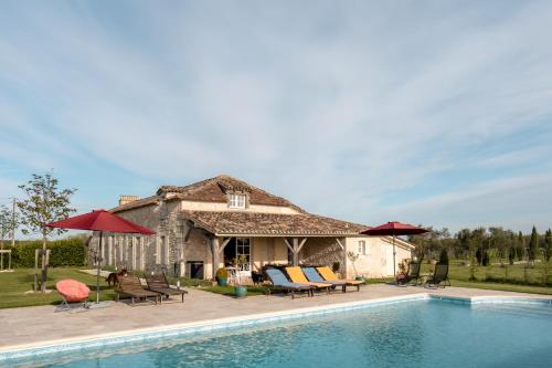 Maison 8 personnes a 15 mn de bergerac