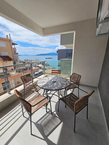 Seaview Apartment in Central Saranda