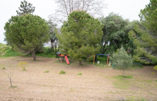 Κήπος έξω από το RIRIKA homes