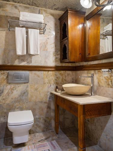 Un baño de Kelebek Special Cave Hotel & Spa
