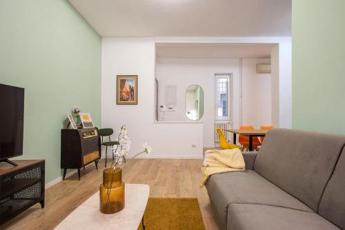 Appartamento 2BDR for 6 guests - 100mt Subway B1 - 7 fermate dal Colosseo