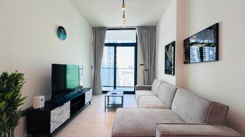 OYO HOME 1458 Premium 1bed Apartment In Jvc Be1005