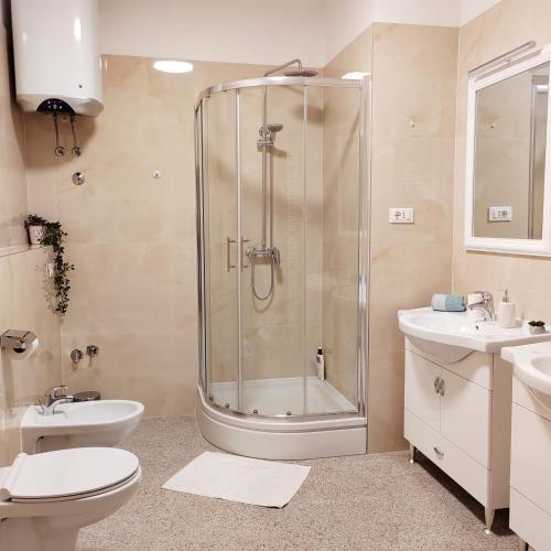 Kopalnica v nastanitvi Luxury stone paradise within the walls of the Diocletian palace - old town