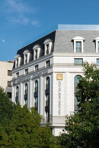 Hotel Mezquita Center — Property building