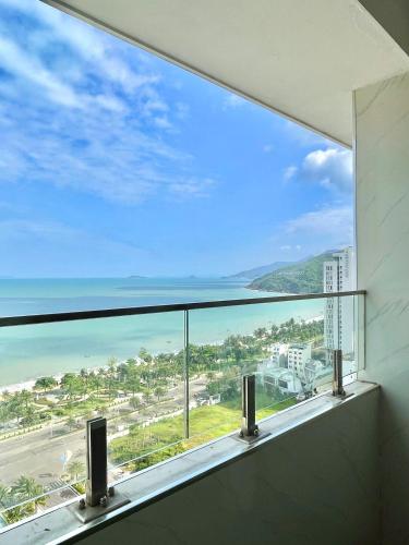 Landskap semula jadi dekat dengan apartmen