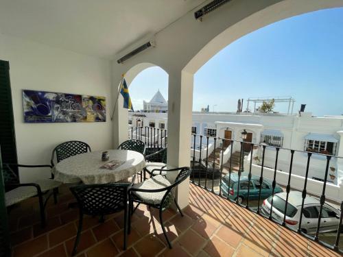 Marbella - House - Sleeps 4 - Pool - Sea View