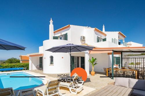 La alberca dentro o cerca de #245 Quinta do Julo by Home Holidays