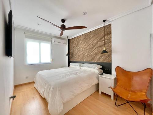Emalco SeaFront Modern Apartment