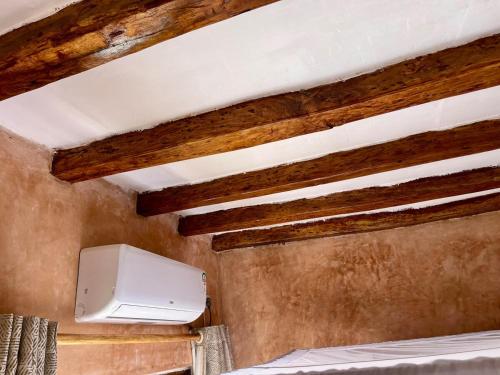 Postel nebo postele na pokoji v ubytování Nuru Room at Lulu Sands