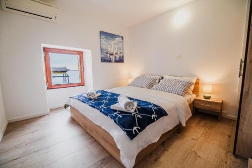 Apartment Sunset Hunić