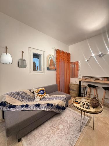 Appartement avec Bain à Remous & Patio