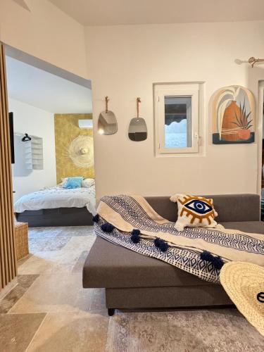 Appartement avec Bain à Remous & Patio