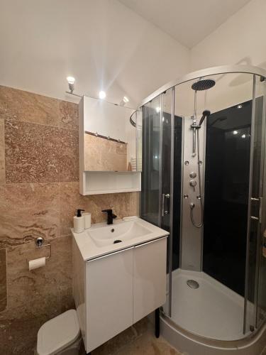 Appartement avec Bain à Remous & Patio