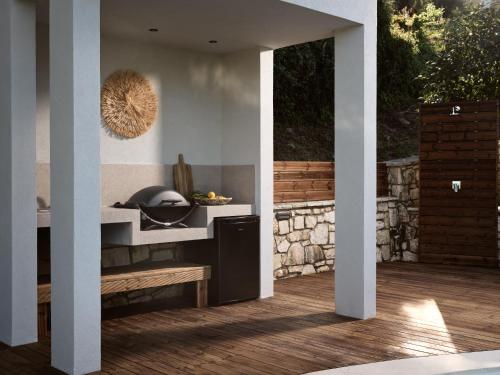Fotografia z galérie ubytovania Chris & Jo Villas, Enchanting Escapes, with Heated Pools & SeaViews By ThinkVilla v destinácii Zakynthos Town