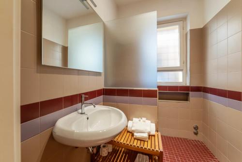 Apartment with terrace near Piazza Navona - FromHometoRome