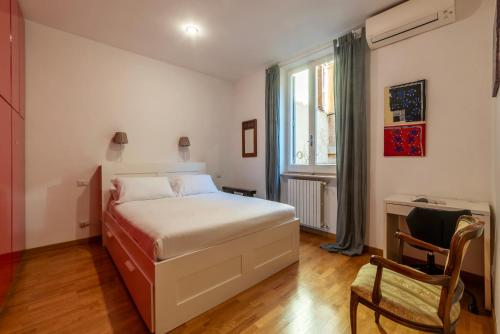 Apartment with terrace near Piazza Navona - FromHometoRome