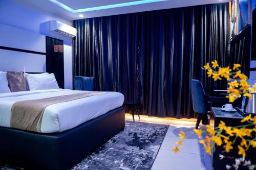 Gallery image of Golden Tulip Crown Prince Hotel, Awka in Awka