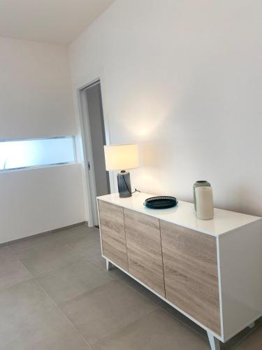 Luxury Apartment Conegliano Centroにあるキッチンまたは簡易キッチン