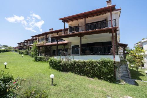 Serenity Villa by Luxlikehome