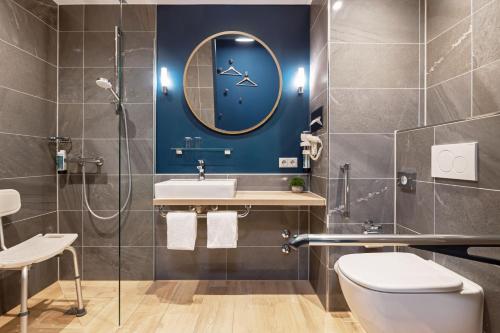 Koupelna v ubytování Hey Lou Hotel Nördlingen