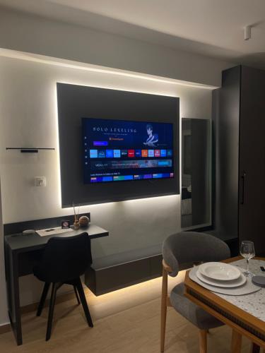 Zotos Luxury Studios & Apartments