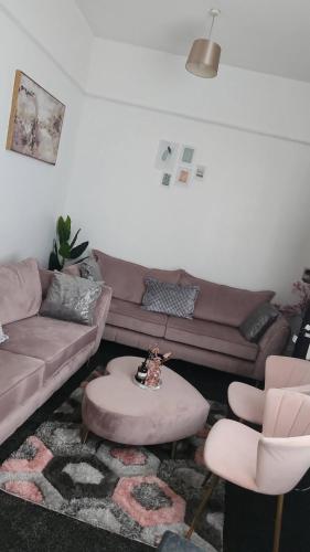 Ruang duduk di glamsflat troccadero