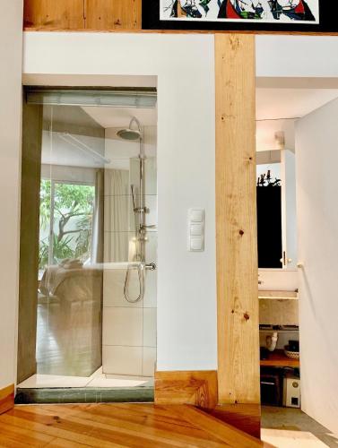 Cozy Central Studio with Private Terrace